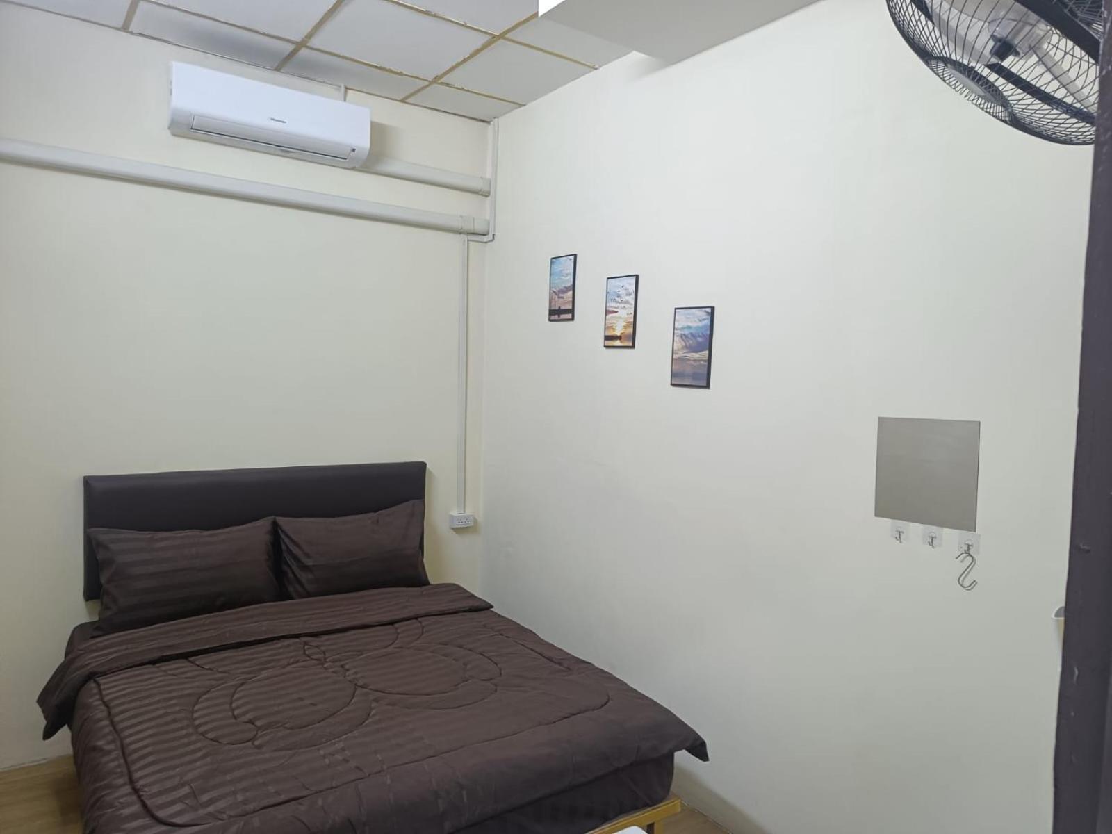 The House Hostel Bangkok Kültér fotó