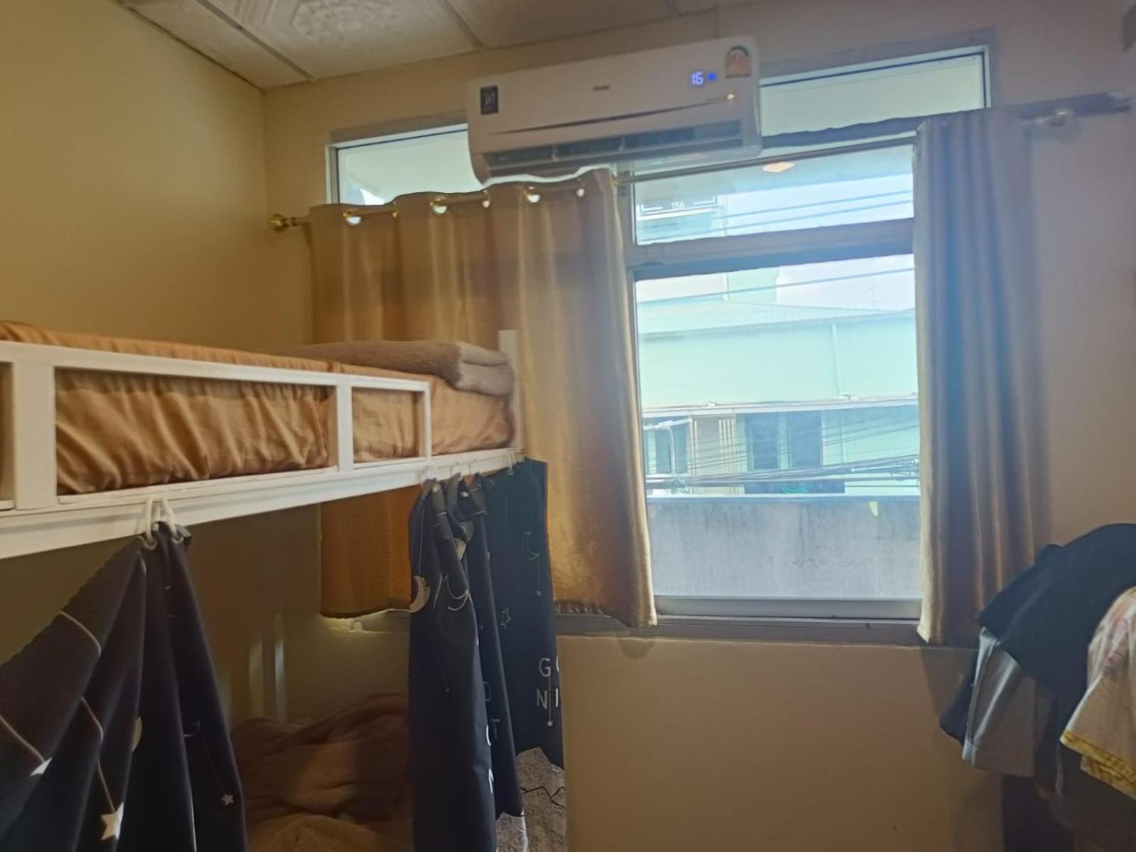 The House Hostel Bangkok Kültér fotó