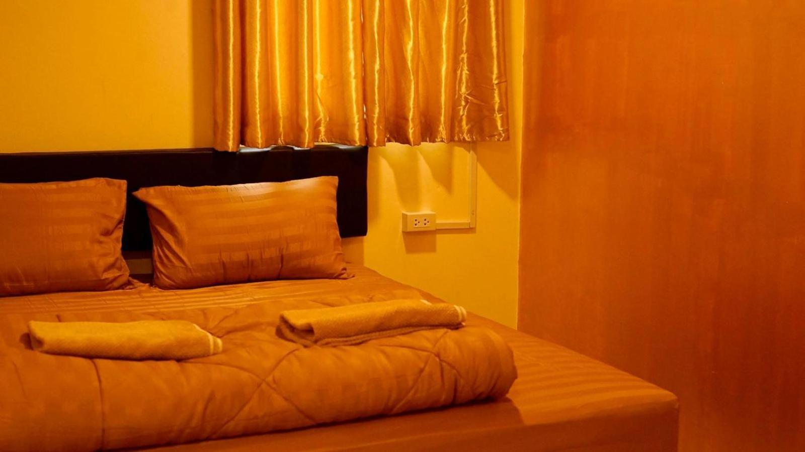 The House Hostel Bangkok Kültér fotó